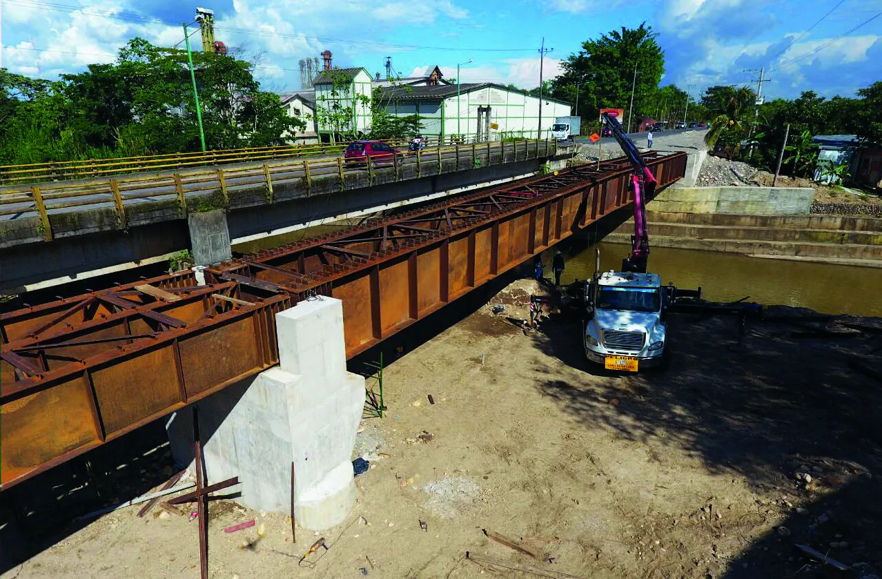 Puente Vehicular Caño Grande